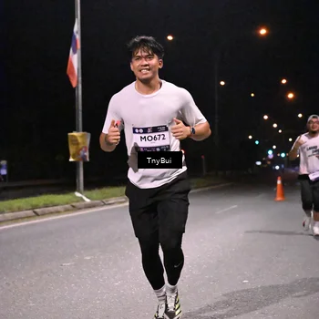Runner Photo 7753590