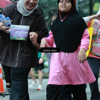 Runner Photo 7753602