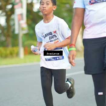 Runner Photo 7753612