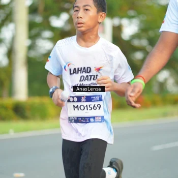 Runner Photo 7753632
