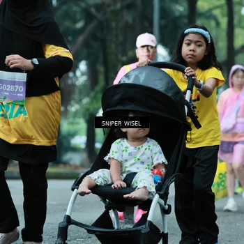 Runner Photo 7753661