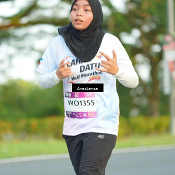 Runner Photo 7753667