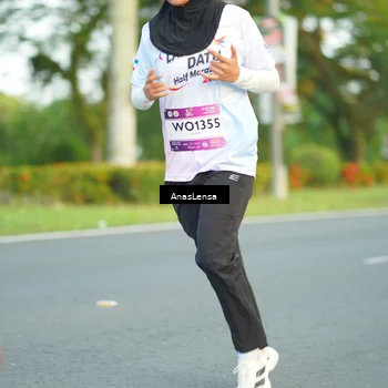 Runner Photo 7753669