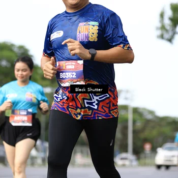 Runner Photo 7753691