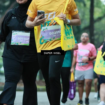 Runner Photo 7753692