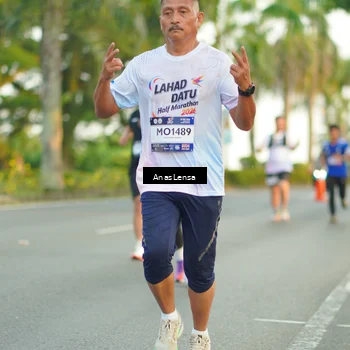 Runner Photo 7753701