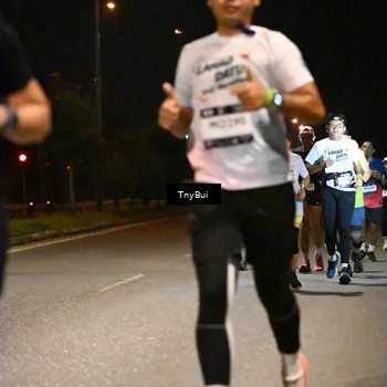 Runner Photo 7753721