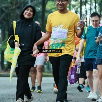 Runner Photo 7753741