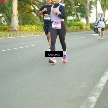 Runner Photo 7753749