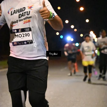Runner Photo 7753773