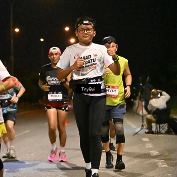 Runner Photo 7753786