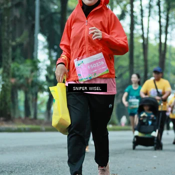 Runner Photo 7753799