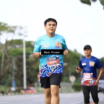 Runner Photo 7753800