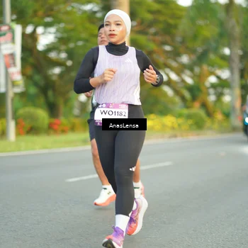 Runner Photo 7753801