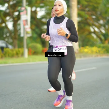 Runner Photo 7753803