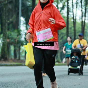Runner Photo 7753816