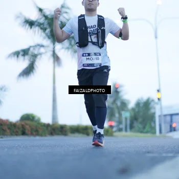 Runner Photo 7753840