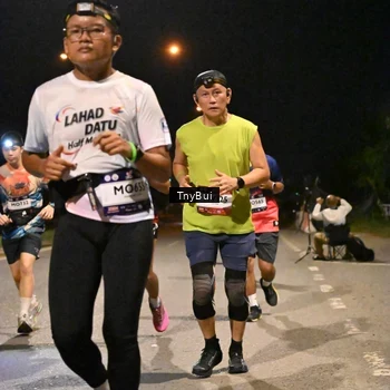 Runner Photo 7753847