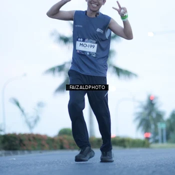 Runner Photo 7753877