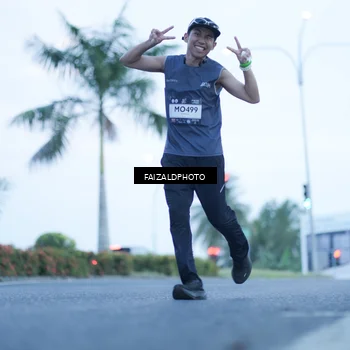 Runner Photo 7753900