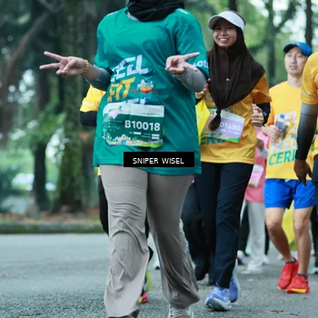 Runner Photo 7753905