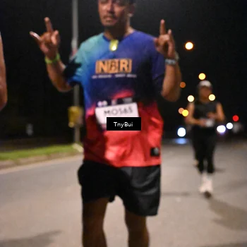 Runner Photo 7753918