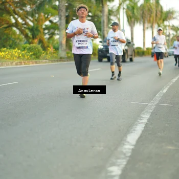 Runner Photo 7753939