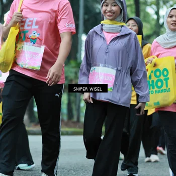 Runner Photo 7753940
