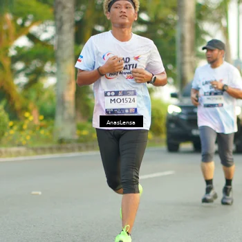 Runner Photo 7753942