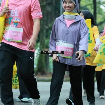 Runner Photo 7753957