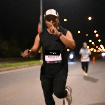 Runner Photo 7753958