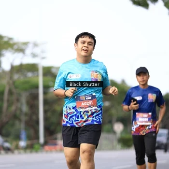 Runner Photo 7753964