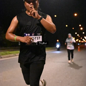 Runner Photo 7753978