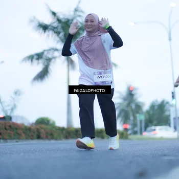 Runner Photo 7753983