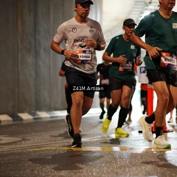 Runner Photo 7753989