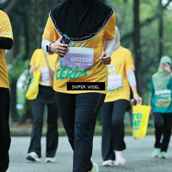 Runner Photo 7754010