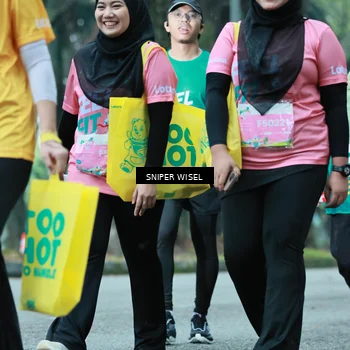 Runner Photo 7754024