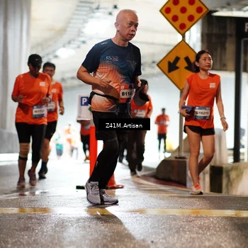 Runner Photo 7754026