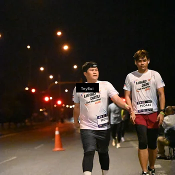 Runner Photo 7754029