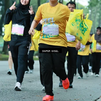 Runner Photo 7754087
