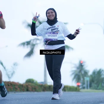 Runner Photo 7754091