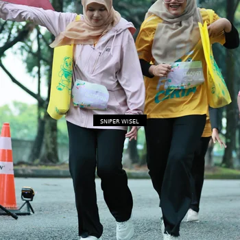 Runner Photo 7754096