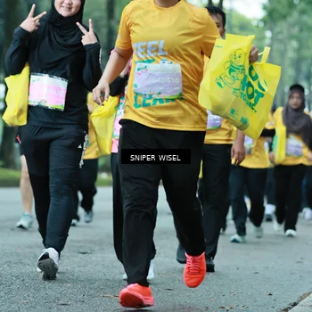 Runner Photo 7754104