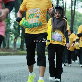 Runner Photo 7754114