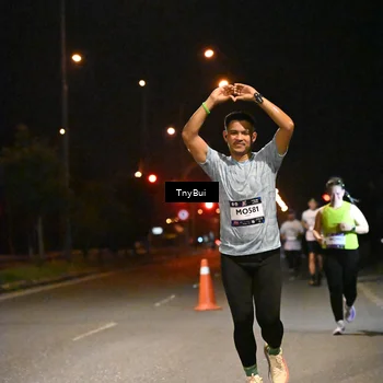 Runner Photo 7754147