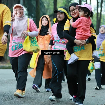 Runner Photo 7754149