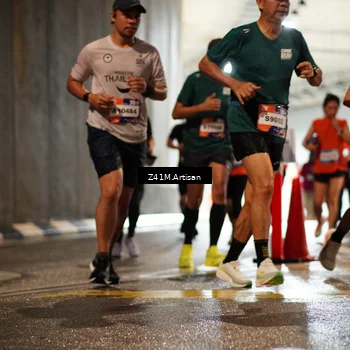 Runner Photo 7754150