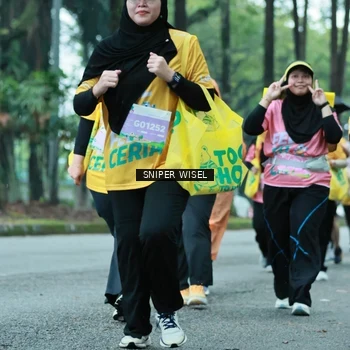 Runner Photo 7754165