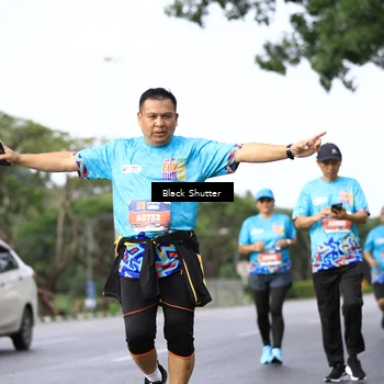 Runner Photo 7754169