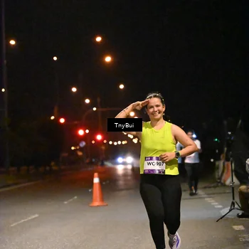 Runner Photo 7754201